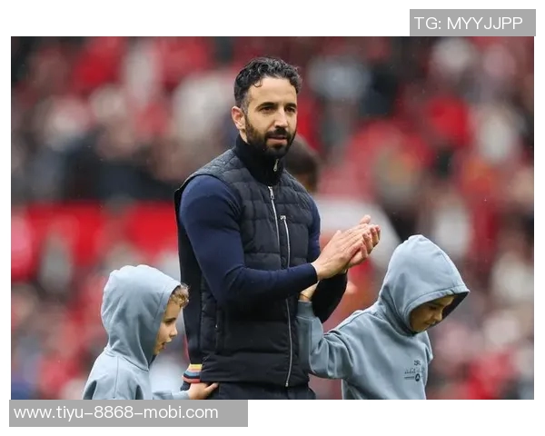 早报:我对敌人毫不留情就连自己人也不放过曼联的单枪匹马又能如何