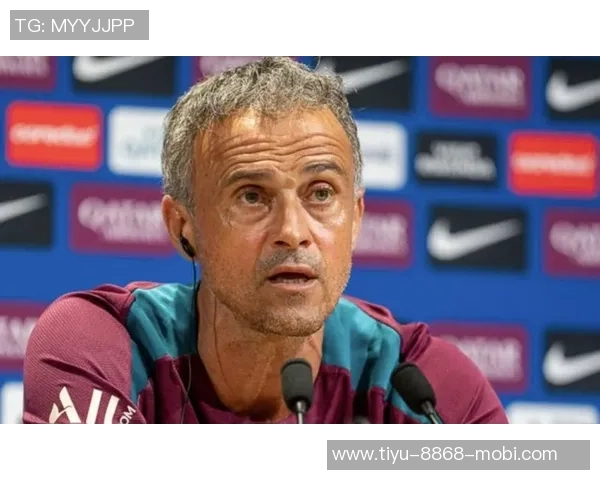 恩里克称赞阿什拉夫为最佳右后卫解释未签替补的原因